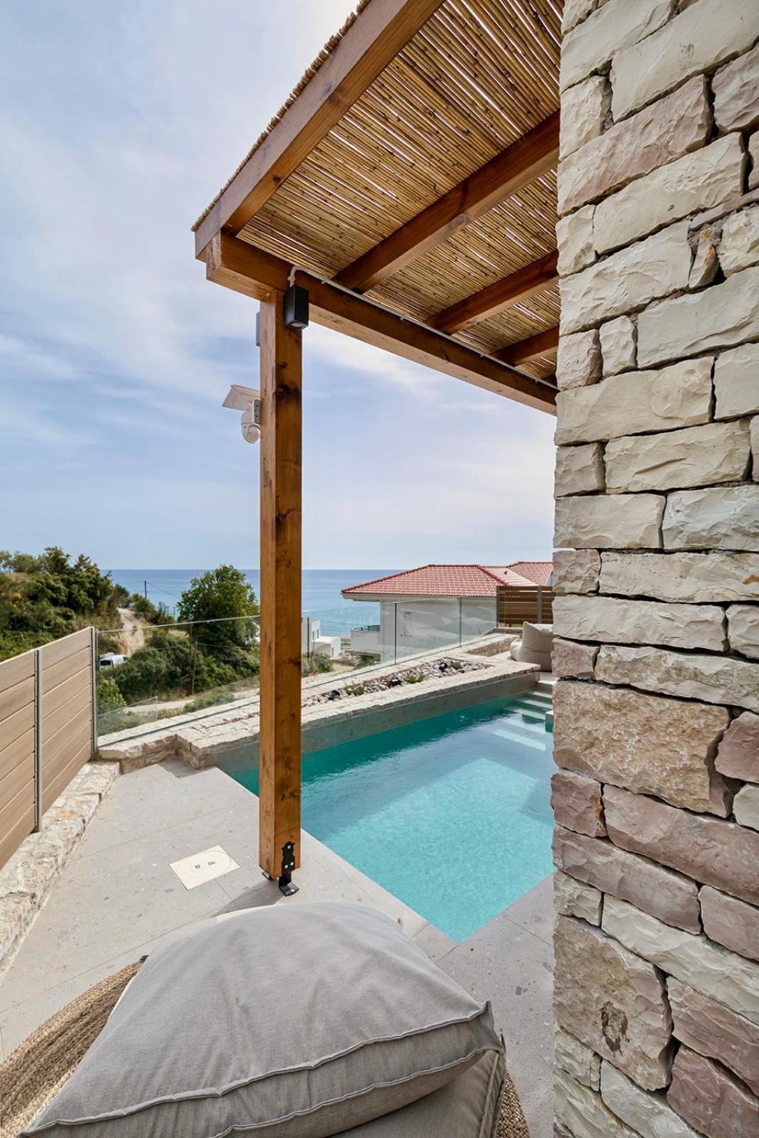 Villa Vrachos Luxury Living Extérieur photo